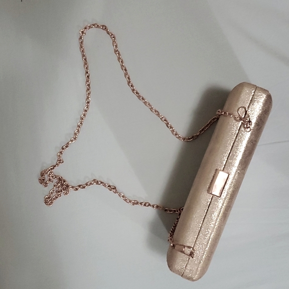 Women .pretty bag .beautiful color - Picture 2 of 7